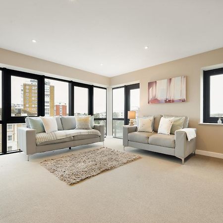 Westcliff Penthouse With Sea Views And Balcony Apartment Bournemouth Bagian luar foto