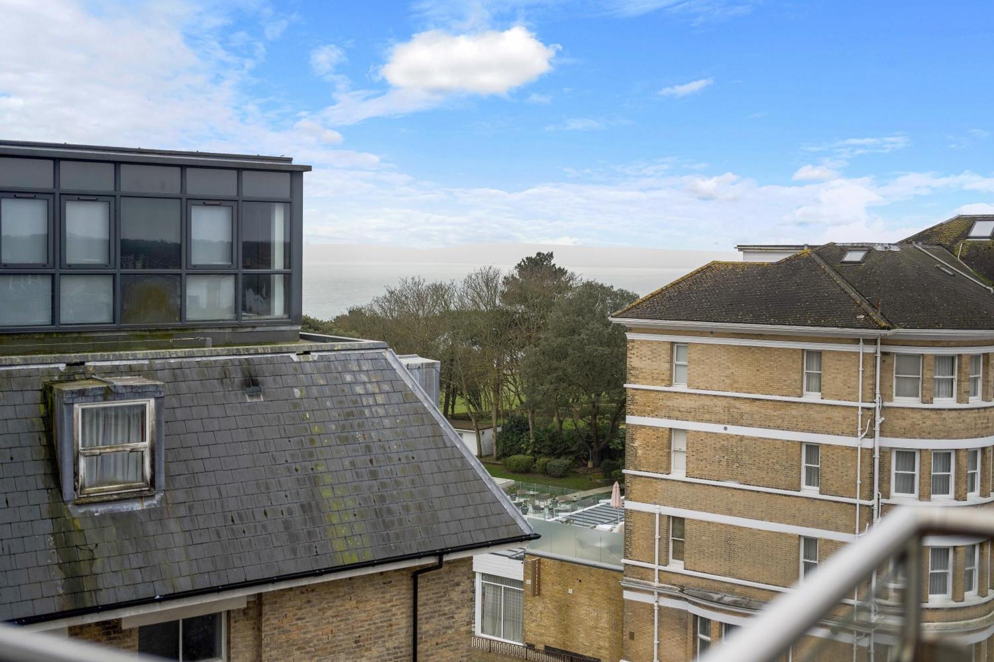 Westcliff Penthouse With Sea Views And Balcony Apartment Bournemouth Bagian luar foto