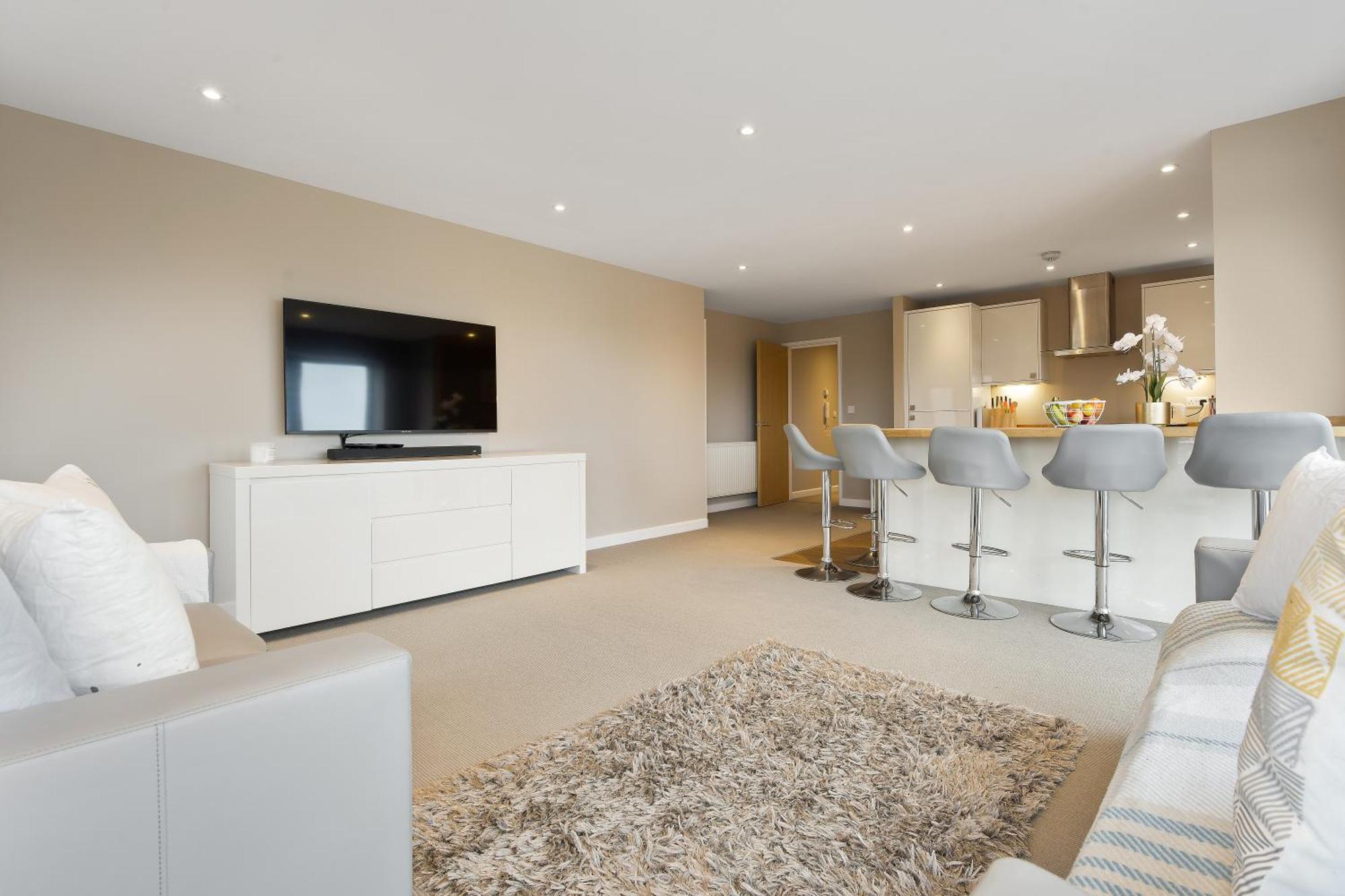 Westcliff Penthouse With Sea Views And Balcony Apartment Bournemouth Bagian luar foto